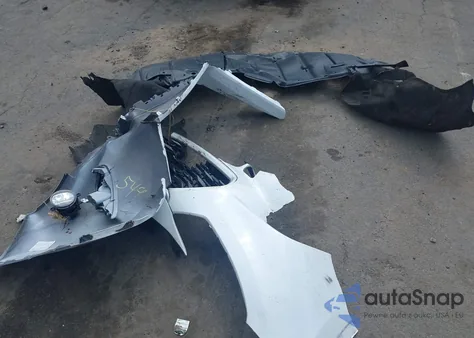 2022 Toyota Highlander Xle from USA, damaged, VIN 5TDGZRBH4NS241575